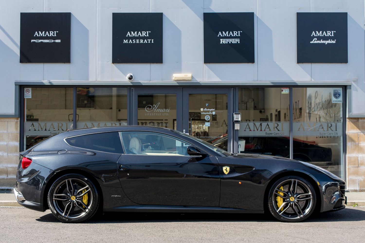 FERRARI FF COUPE 2dr Auto [HELE]