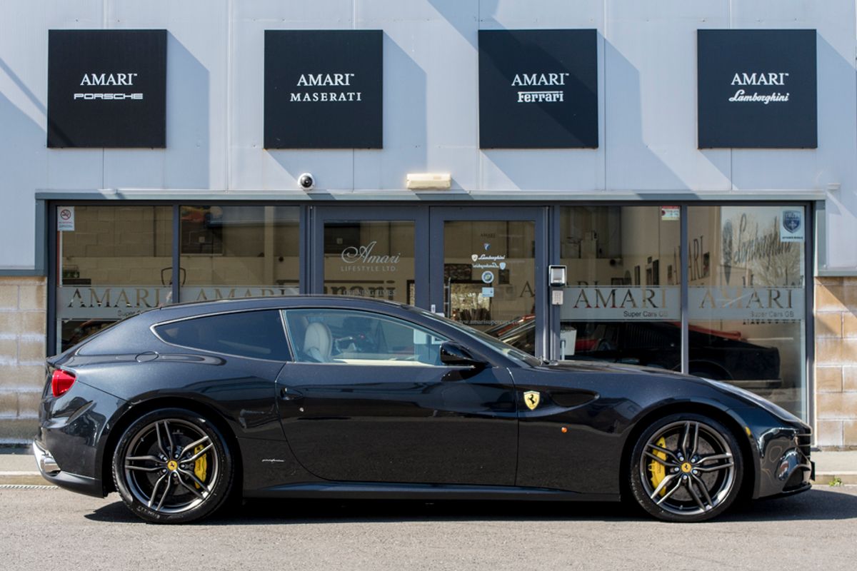FERRARI FF COUPE 2dr Auto [HELE]