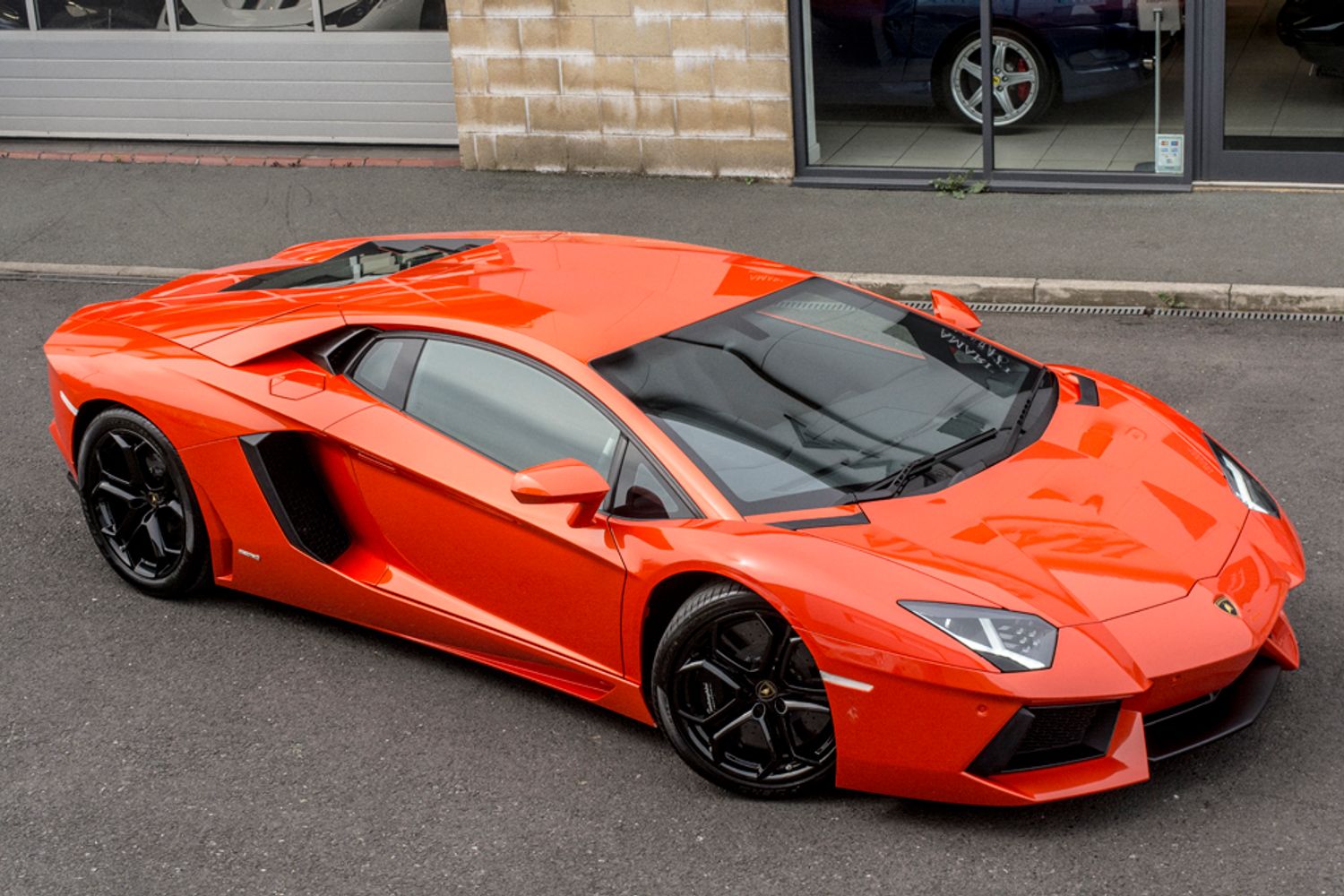 LAMBORGHINI AVENTADOR COUPE LP 700-4 ISR