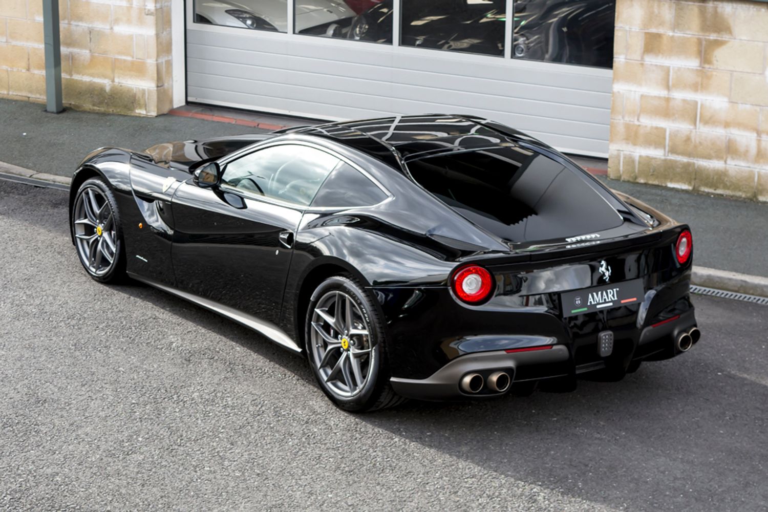 FERRARI F12 BERLINETTA COUPE 2dr Auto