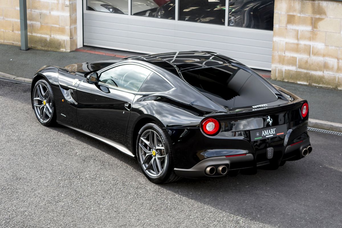 FERRARI F12 BERLINETTA COUPE 2dr Auto