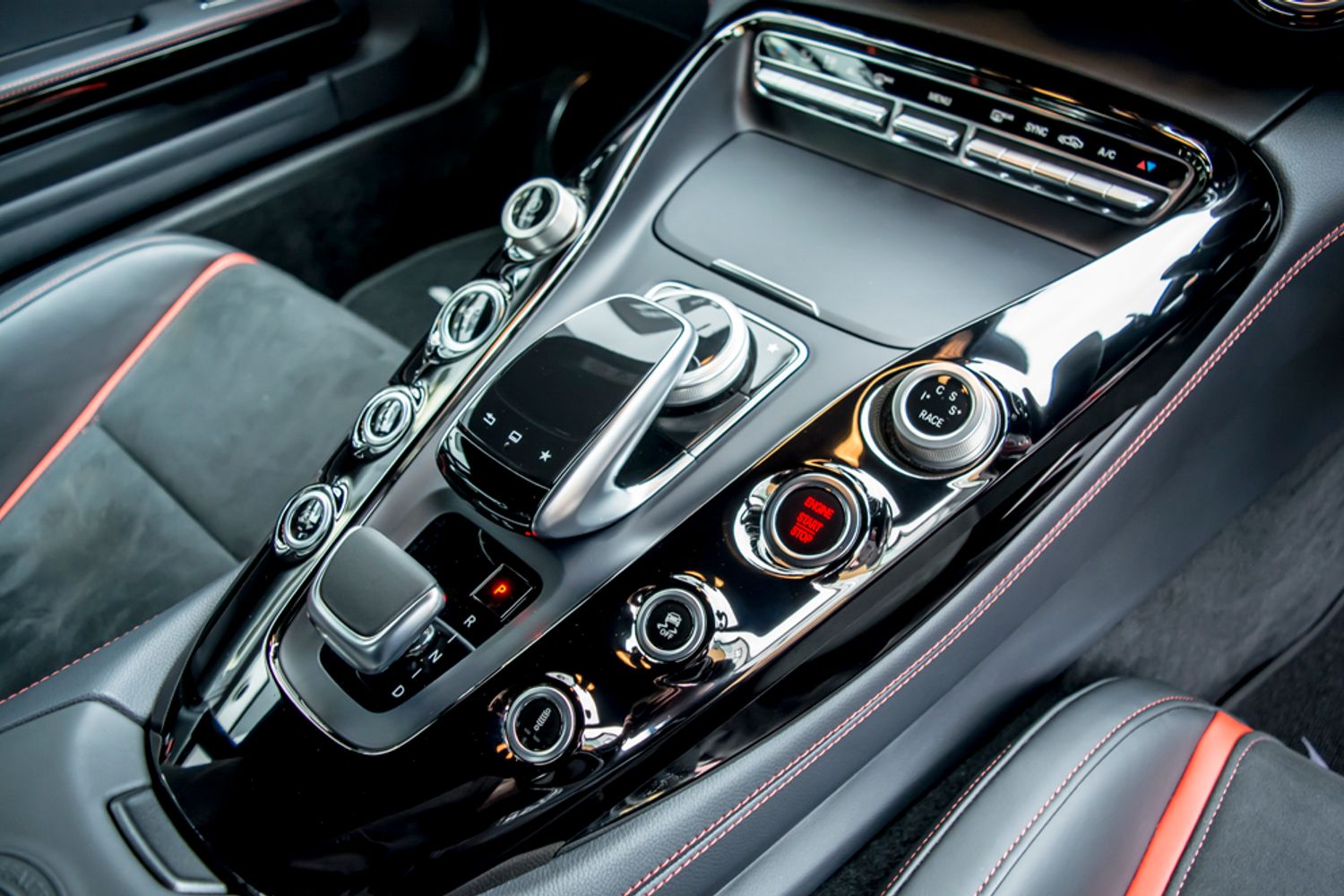 MERCEDES-BENZ AMG GT COUPE SPECIAL EDITIONS GT S Edition 1 Auto