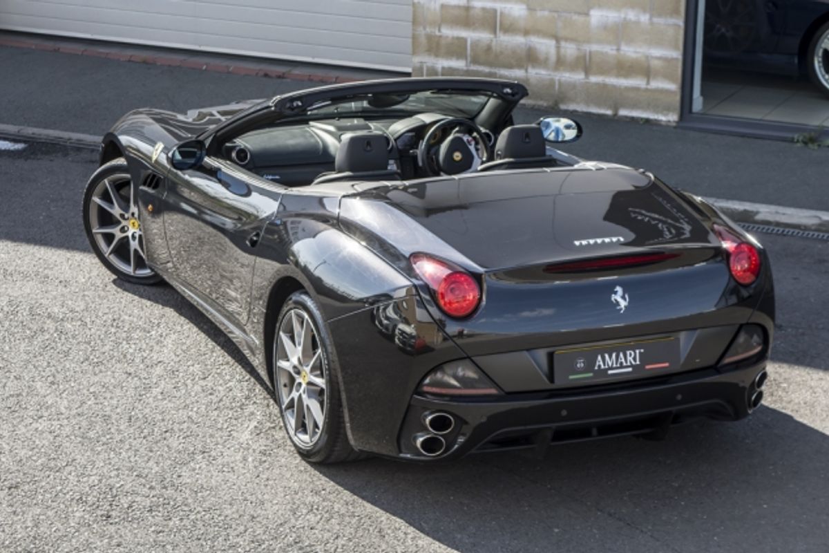 FERRARI CALIFORNIA CONVERTIBLE 2+ F1