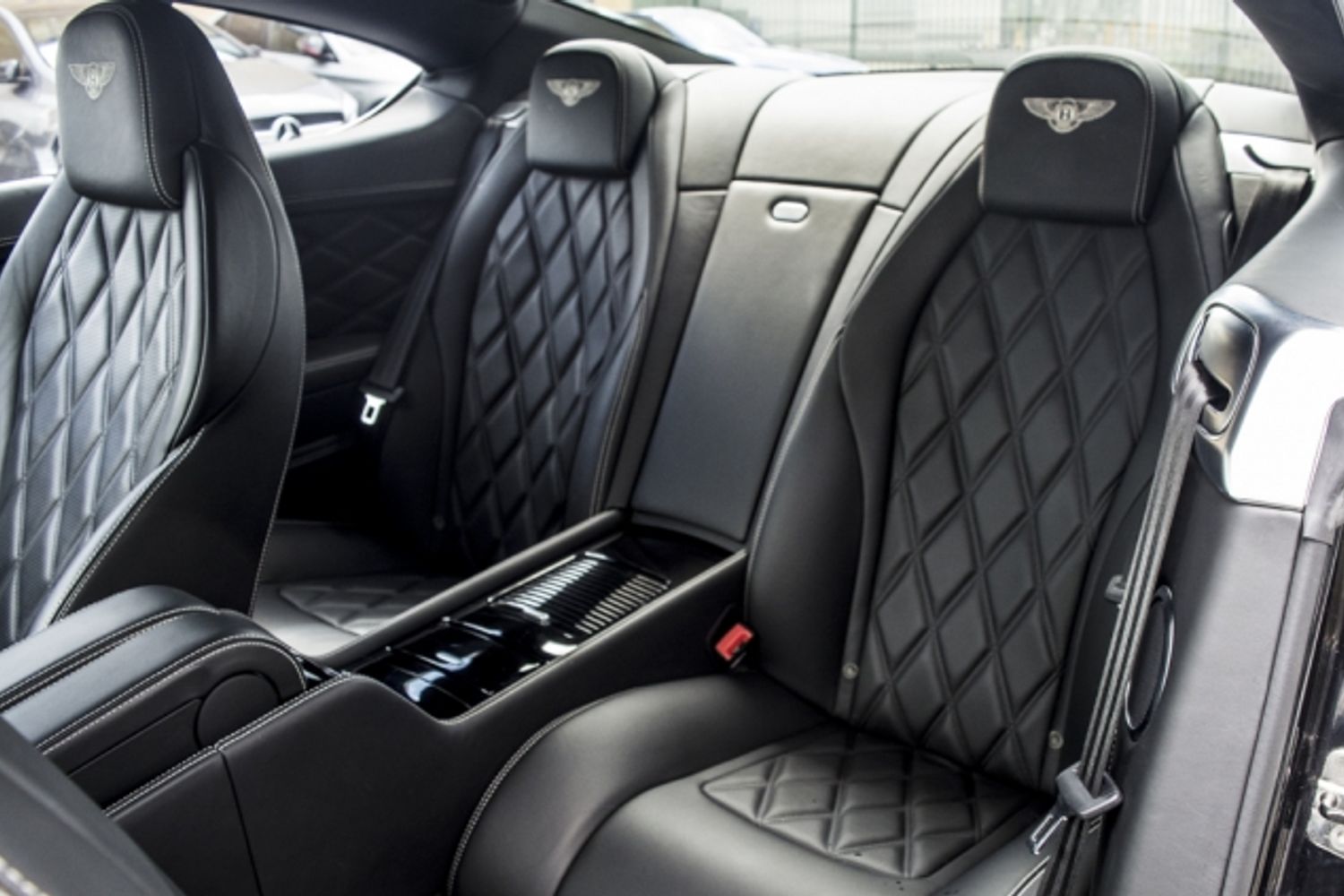 BENTLEY Continental GT Coupe - Mulliner Driving Specification 6.0 W12 [E85] Auto