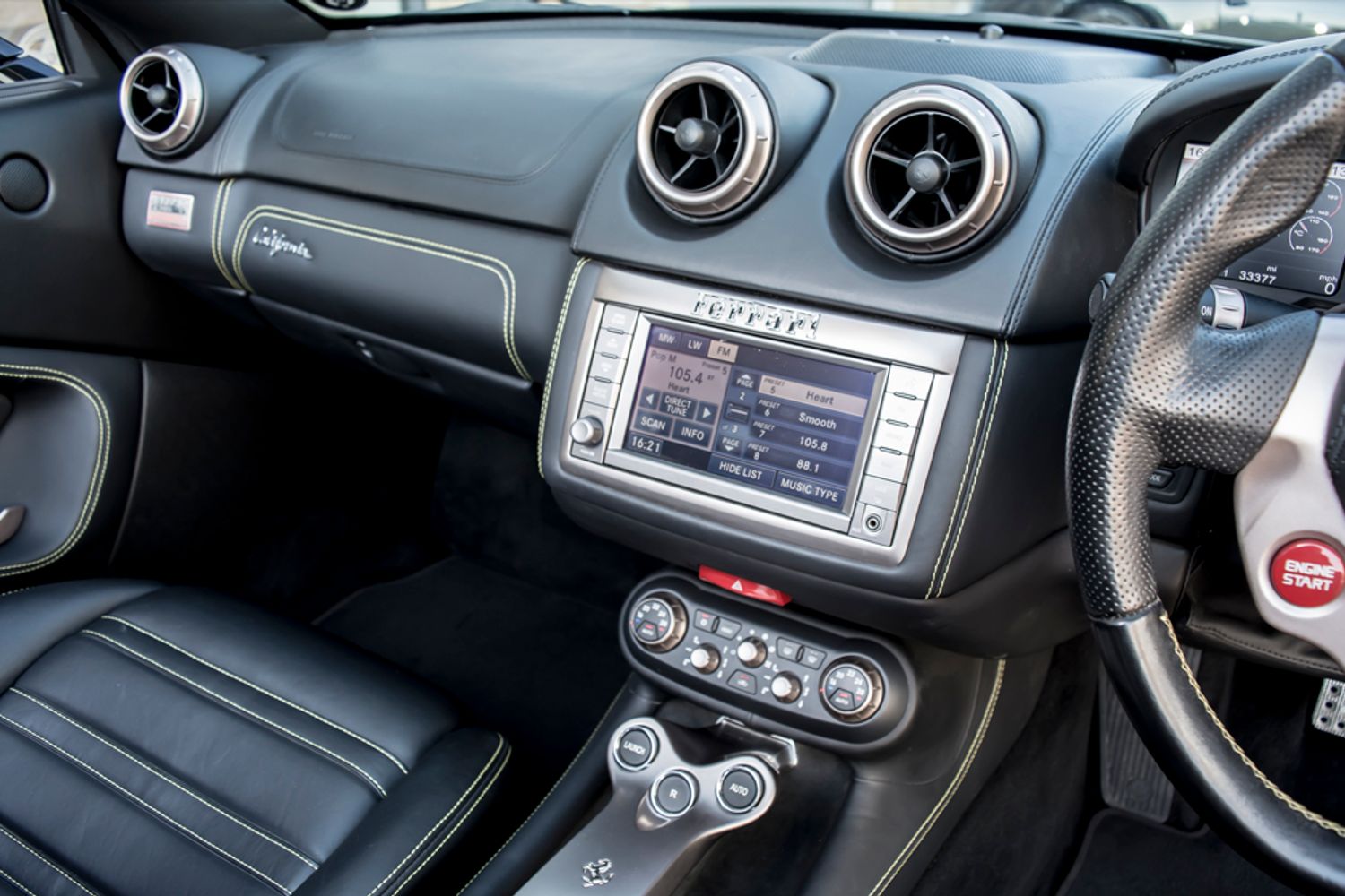FERRARI CALIFORNIA CONVERTIBLE 2+ F1