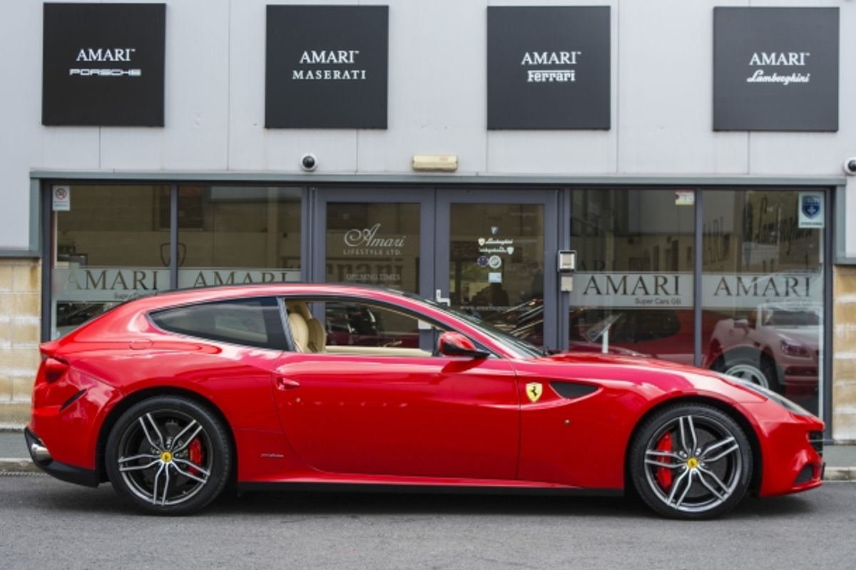 FERRARI FF COUPE 2dr Auto [HELE]