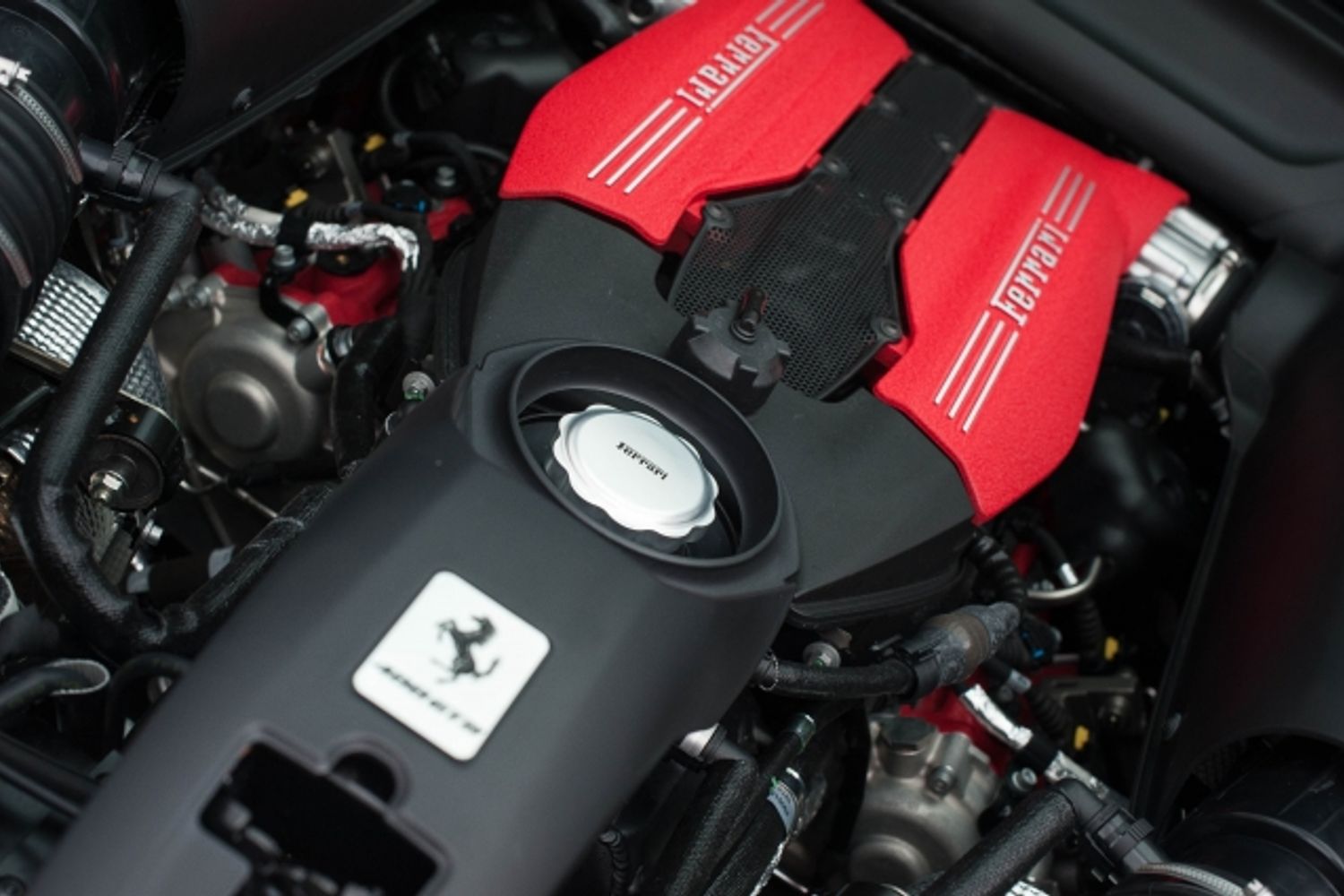 FERRARI 488 3.9 Litre Twin Turbo V8