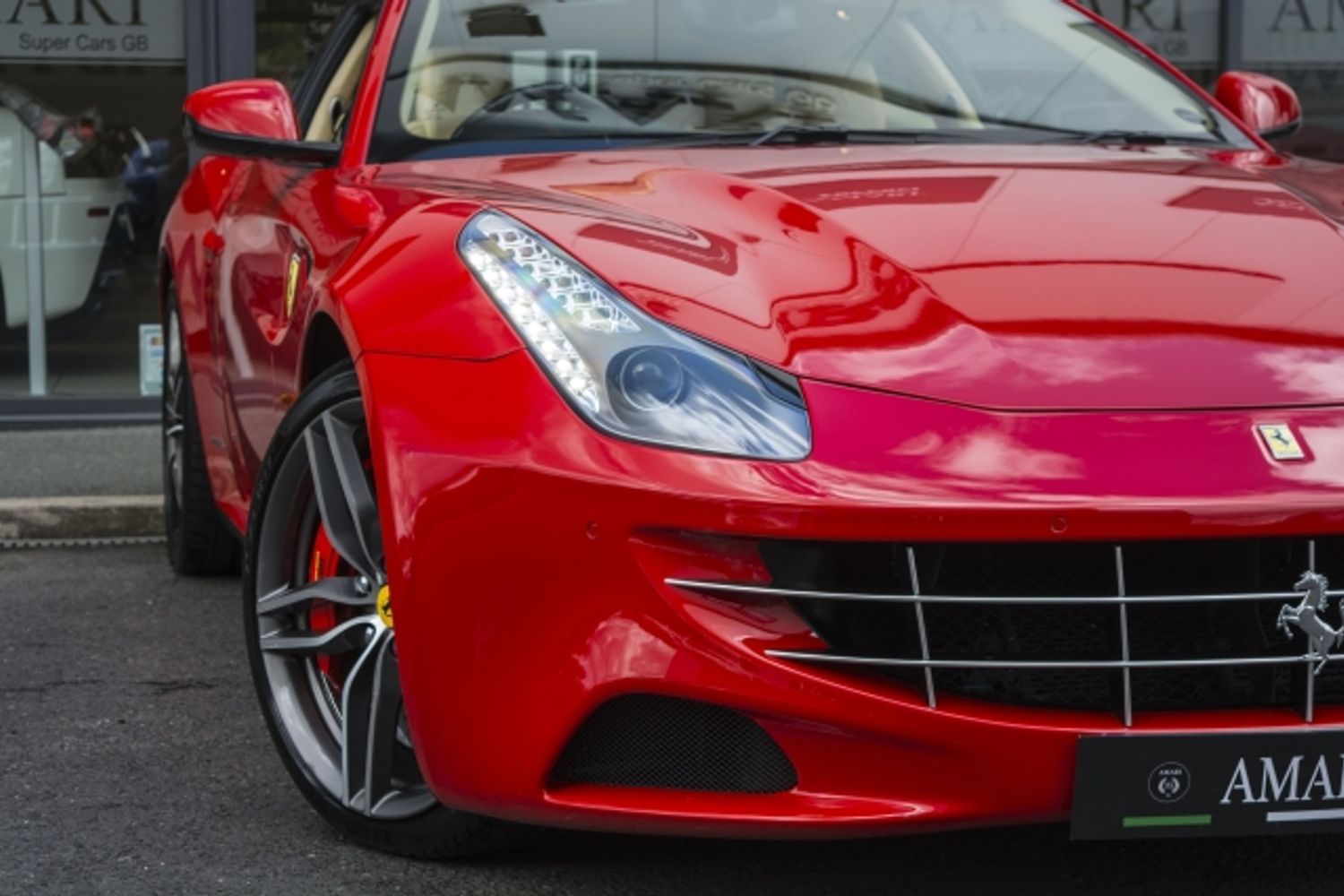 FERRARI FF COUPE 2dr Auto [HELE]