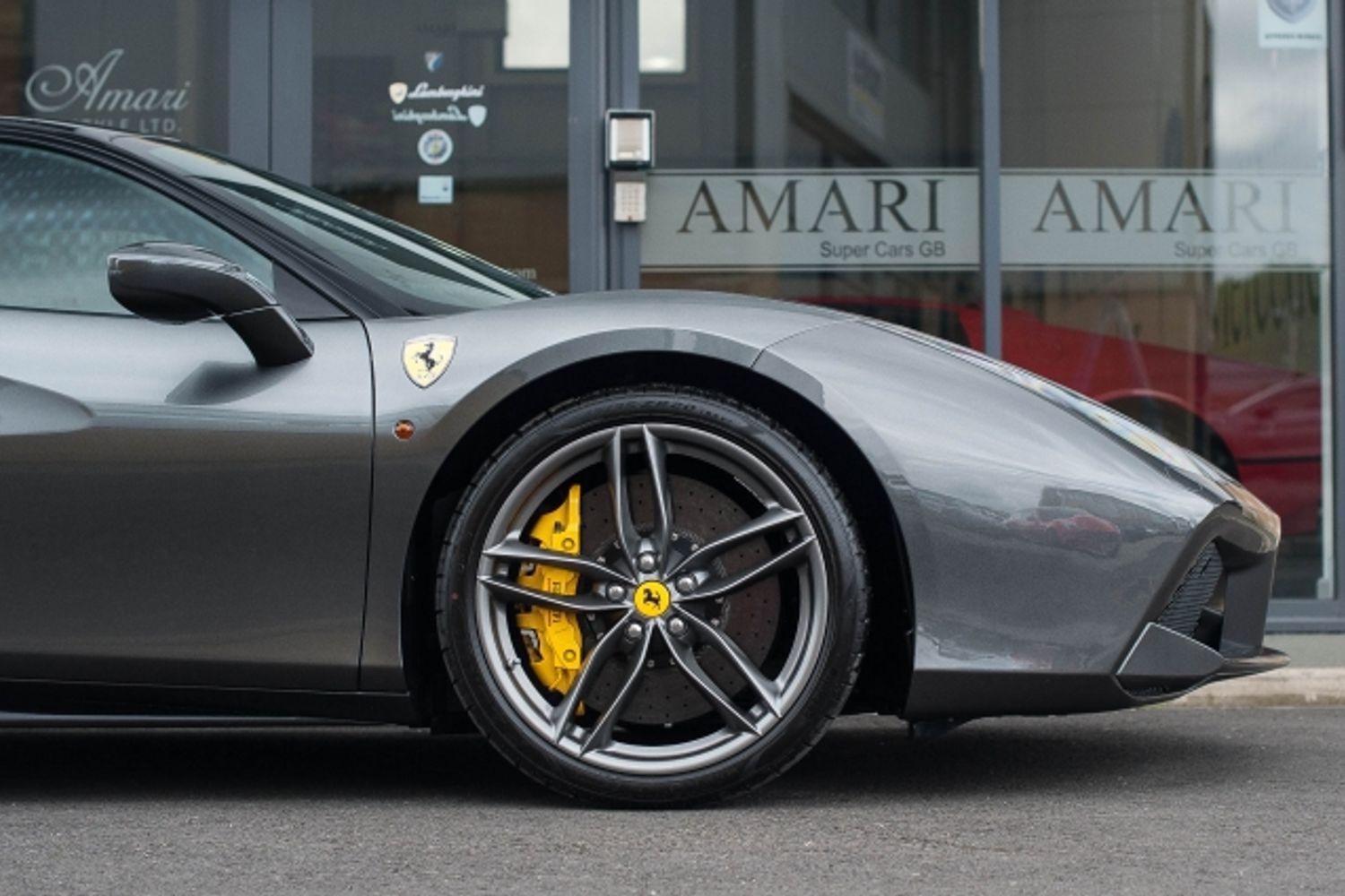 FERRARI 488 3.9 Litre Twin Turbo V8