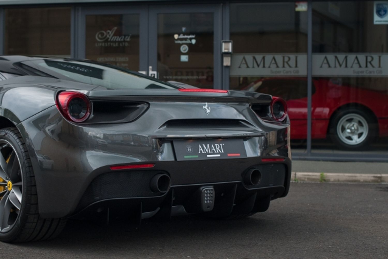 FERRARI 488 3.9 Litre Twin Turbo V8