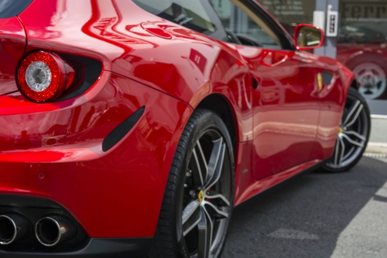 FERRARI FF COUPE 2dr Auto [HELE]