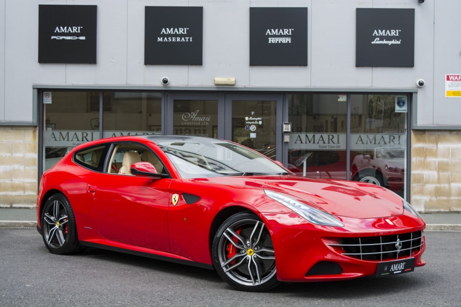FERRARI FF COUPE 2dr Auto [HELE]