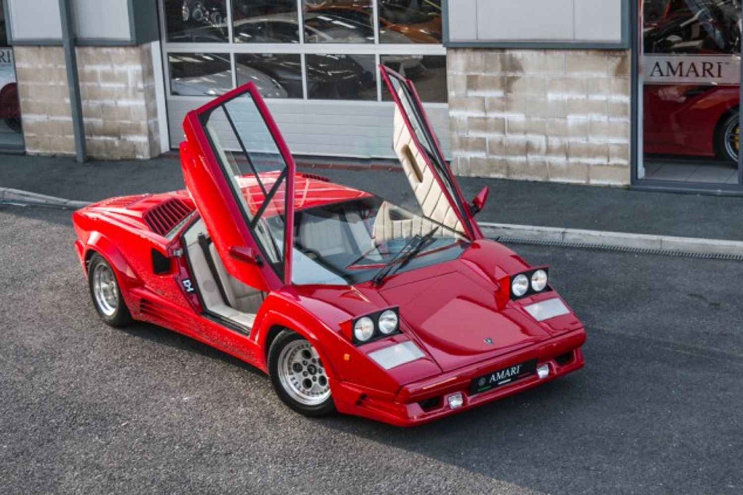 LAMBORGHINI Countach 5.2 V12 - 25th Anniversary