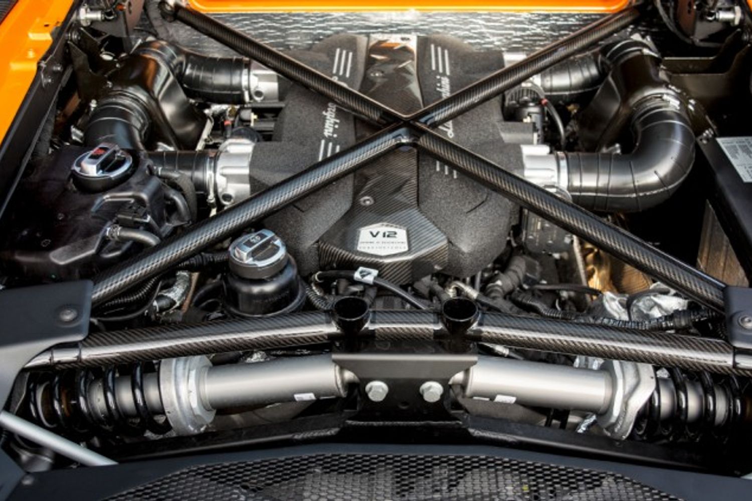 LAMBORGHINI Aventador LP750-4 SV Superveloce