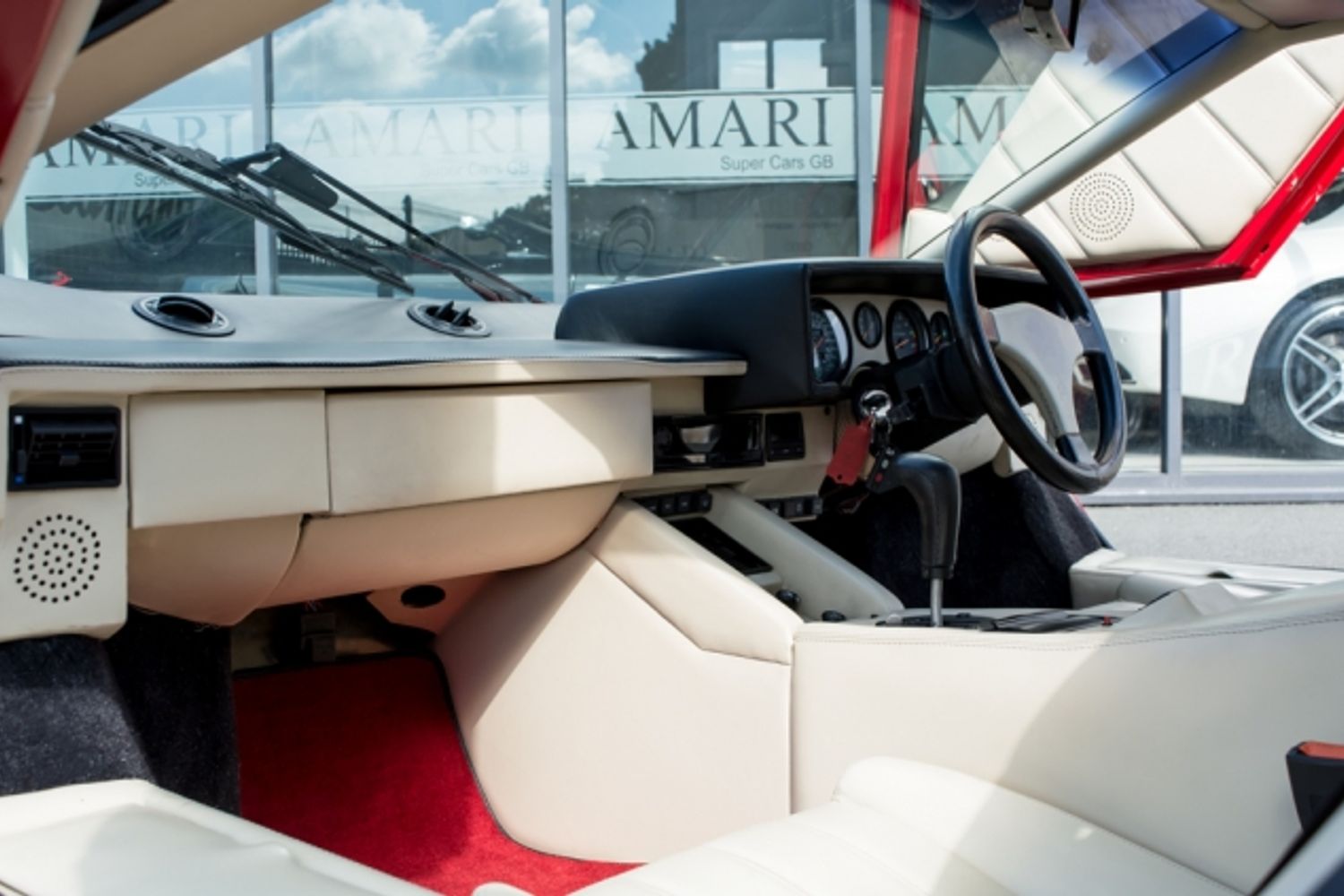 LAMBORGHINI Countach 5.2 V12 - 25th Anniversary