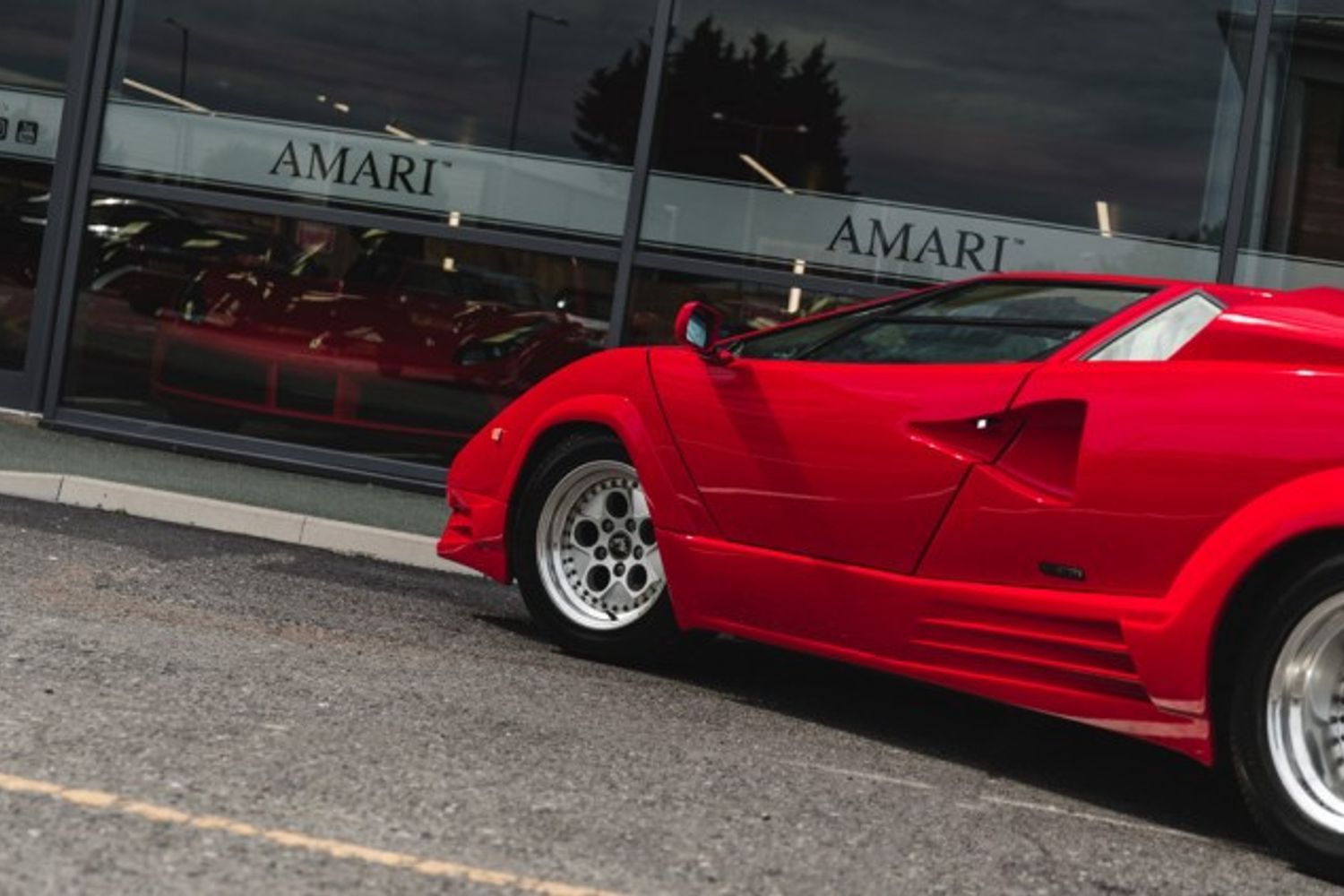 LAMBORGHINI Countach 5.2 V12 - 25th Anniversary