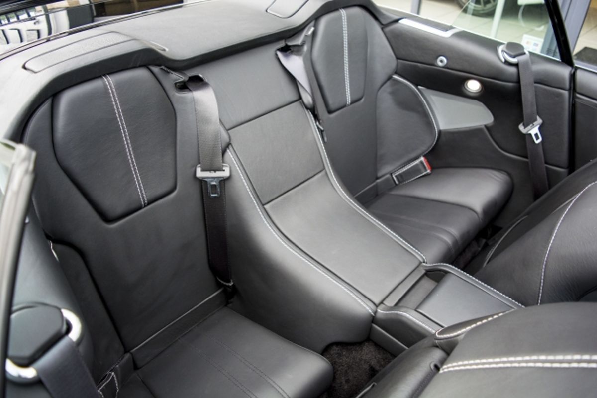 ASTON MARTIN Volante Touchtronic DBS Volante