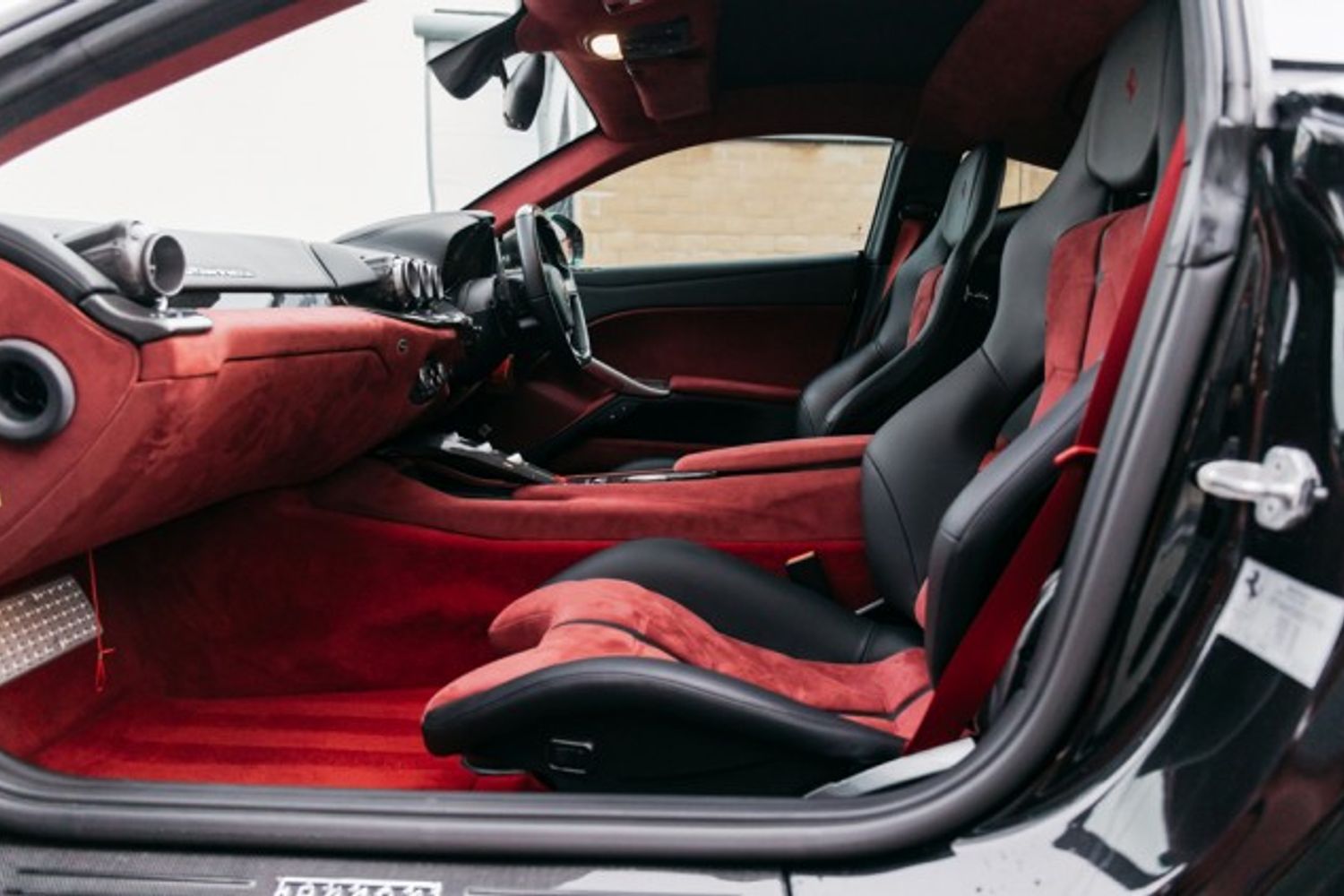 FERRARI F12 BERLINETTA COUPE 2dr Auto