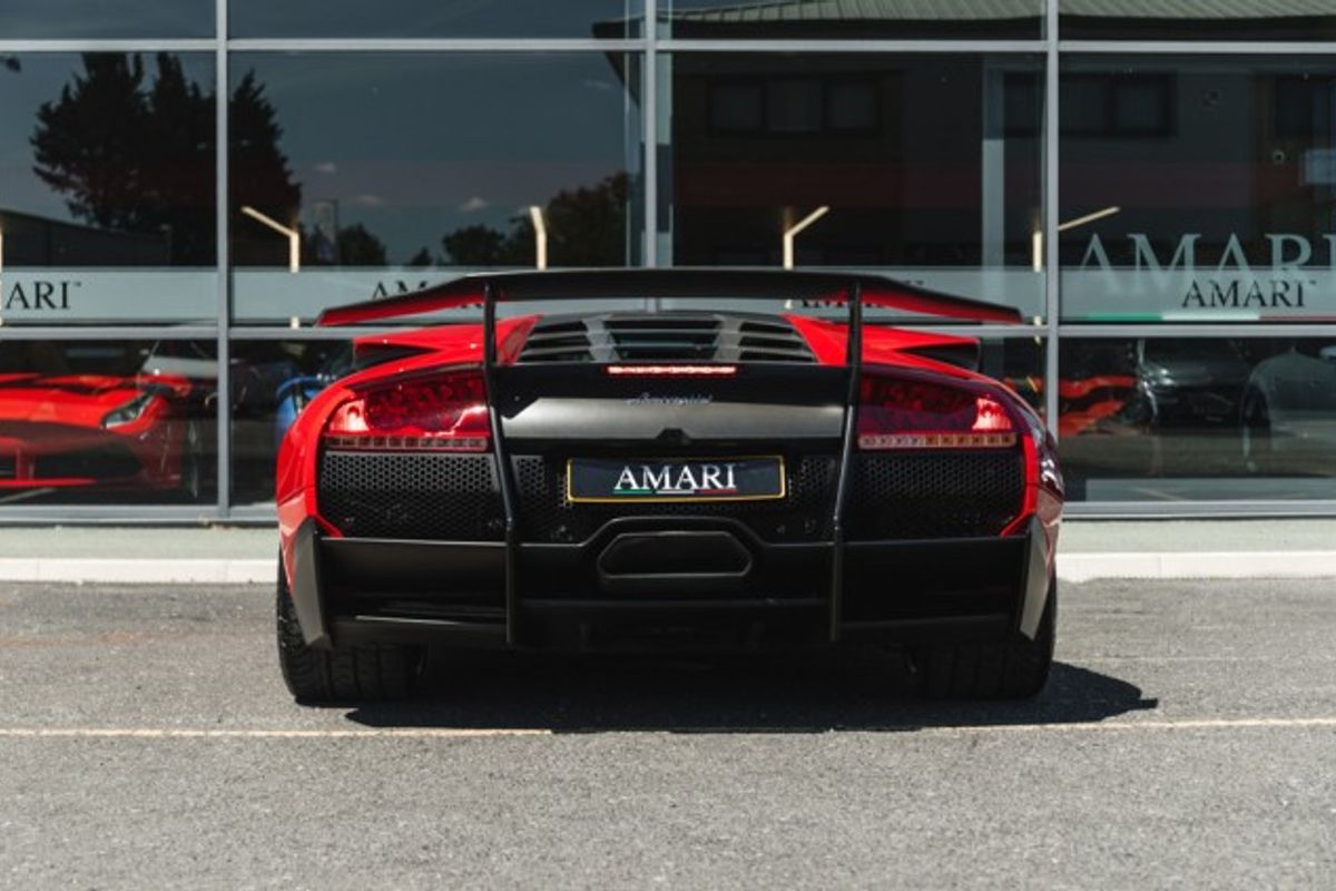 LAMBORGHINI Murcielago LP670-4 SV SUPERVELOCE