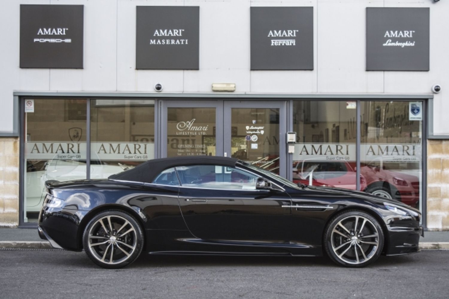 ASTON MARTIN Volante Touchtronic DBS Volante