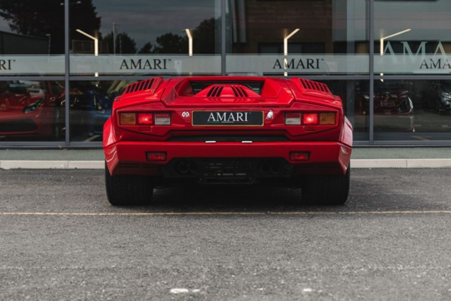 LAMBORGHINI Countach 5.2 V12 - 25th Anniversary