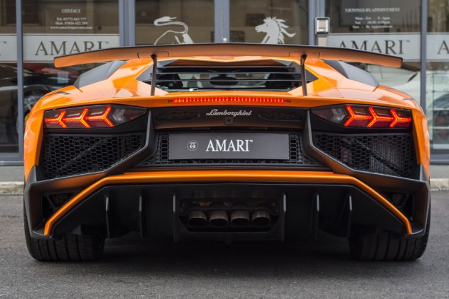 LAMBORGHINI Aventador LP750-4 SV Superveloce