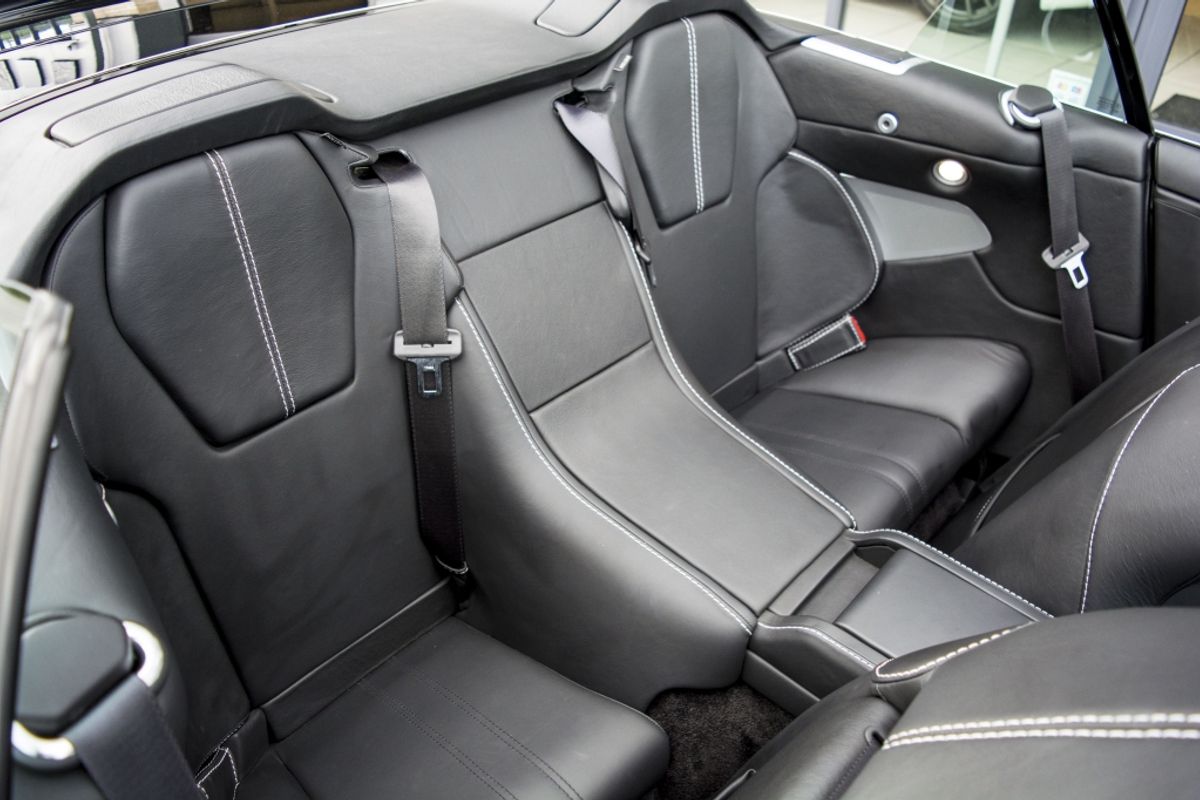 ASTON MARTIN Volante Touchtronic DBS Volante
