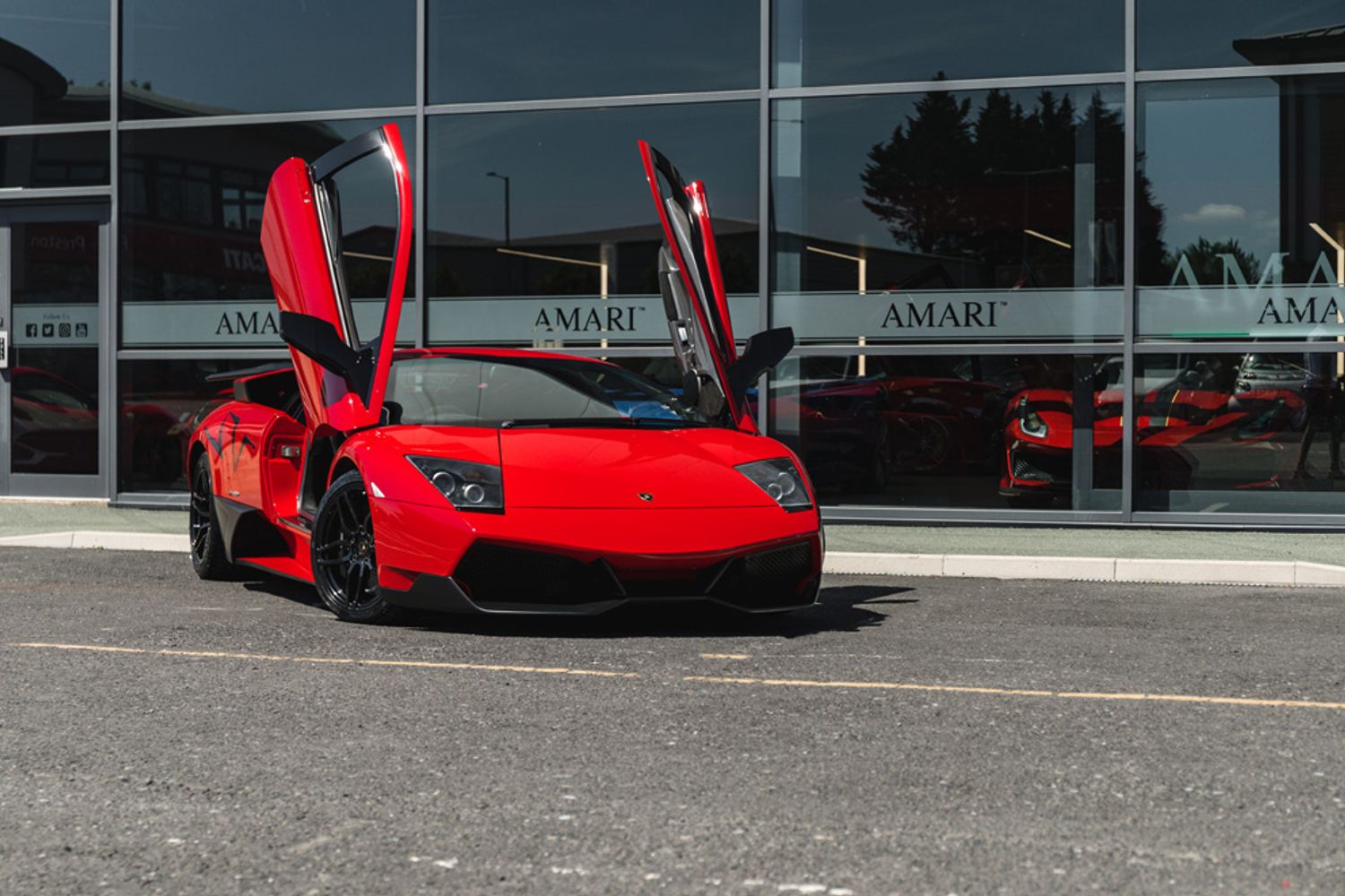 LAMBORGHINI Murcielago LP670-4 SV SUPERVELOCE
