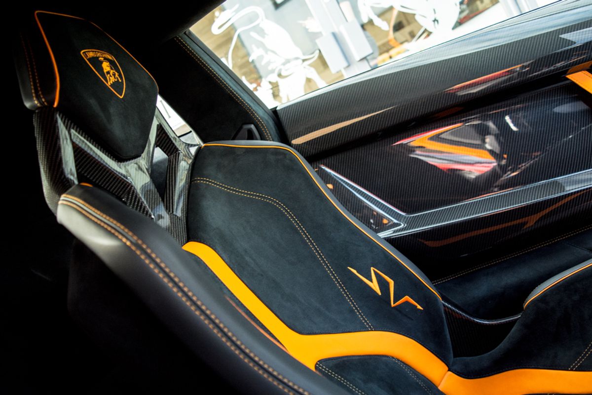 LAMBORGHINI Aventador LP750-4 SV Superveloce