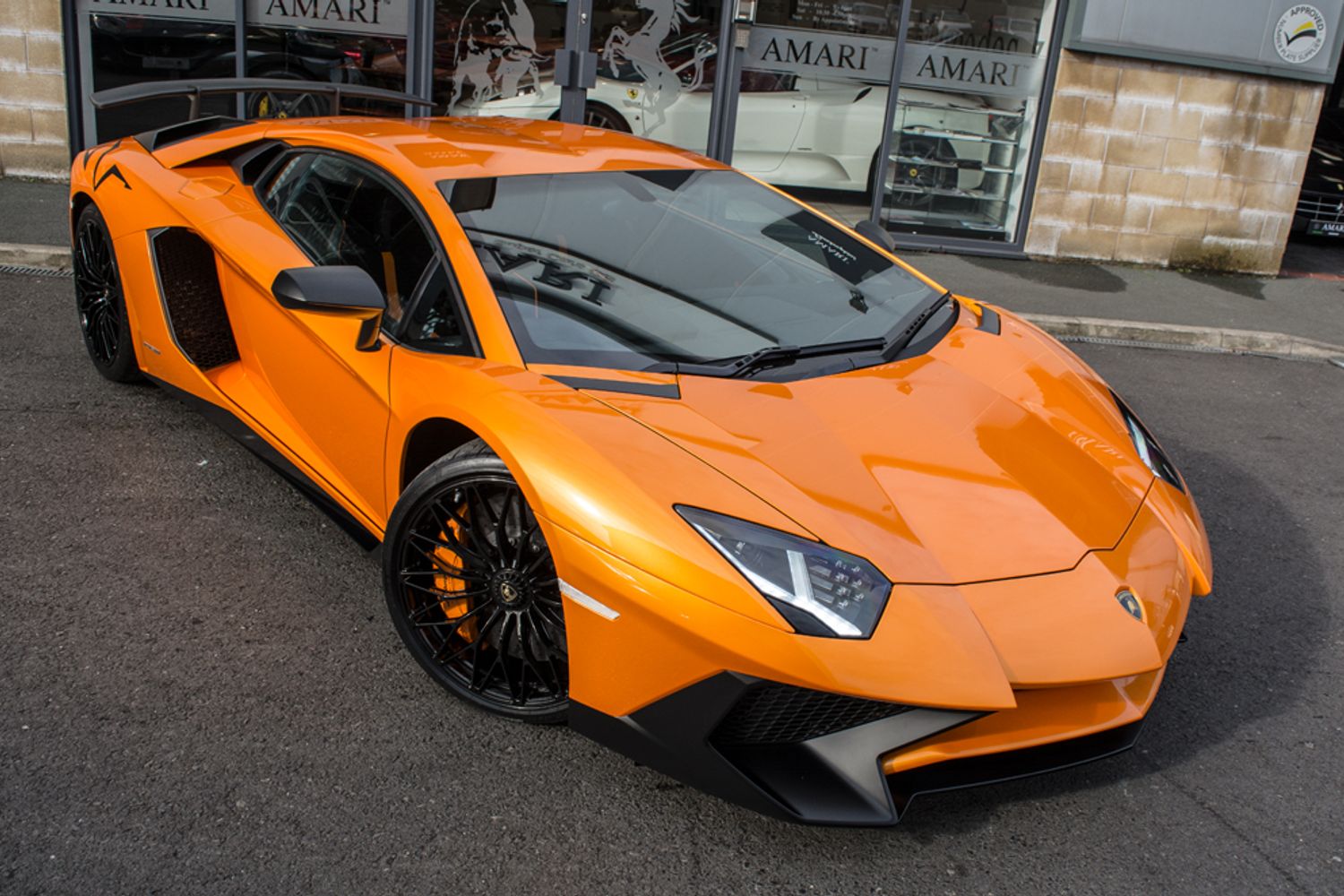 LAMBORGHINI Aventador LP750-4 SV Superveloce