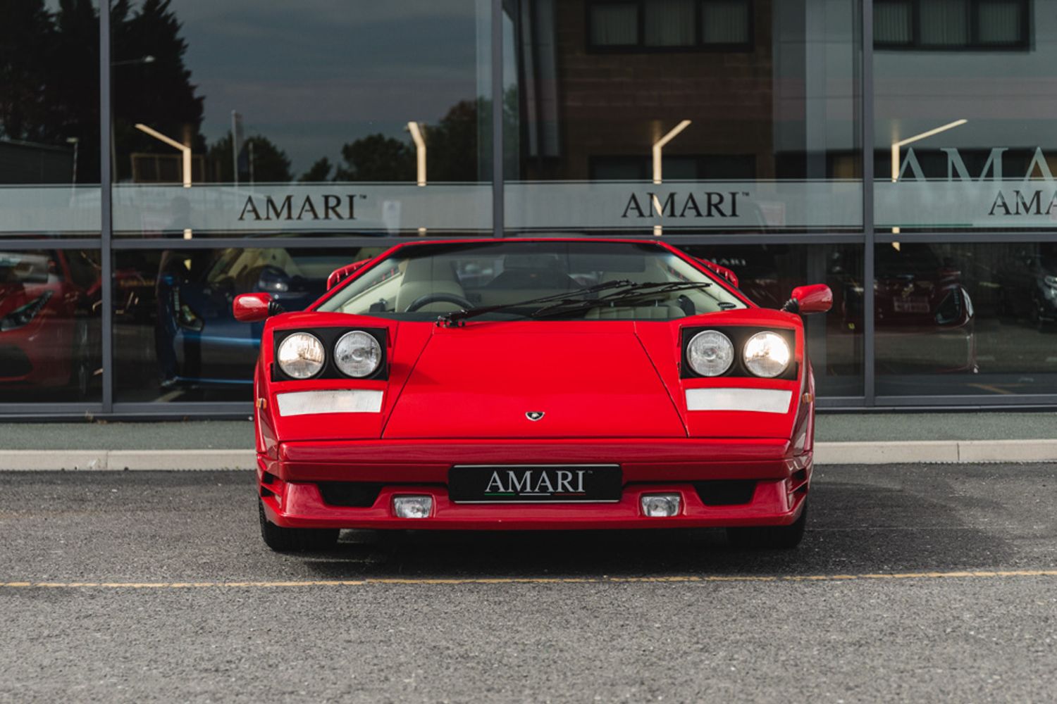 LAMBORGHINI Countach 5.2 V12 - 25th Anniversary