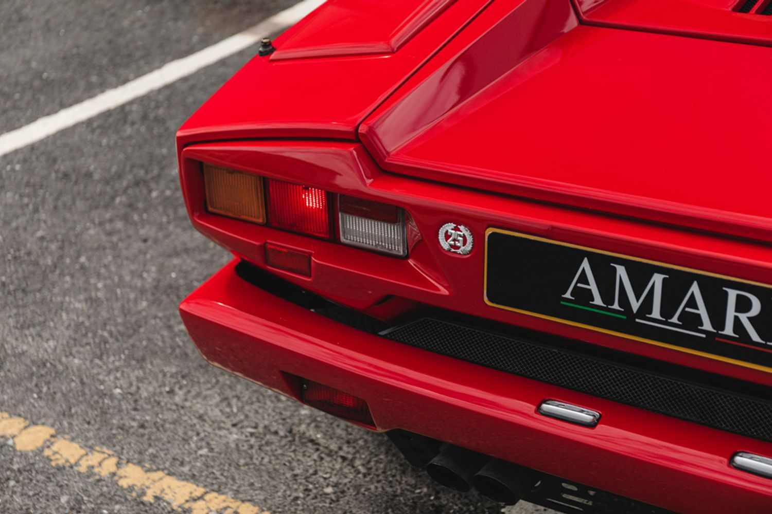 LAMBORGHINI Countach 5.2 V12 - 25th Anniversary