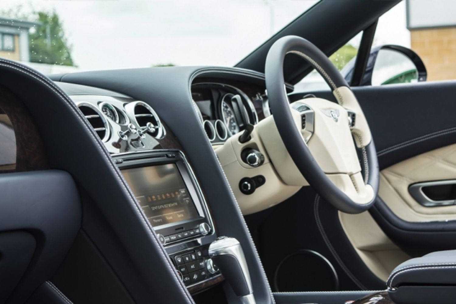 BENTLEY CONTINENTAL GTC SPEED CONVERTIBLE 6.0 W12 [E85] Mulliner Driving Spec