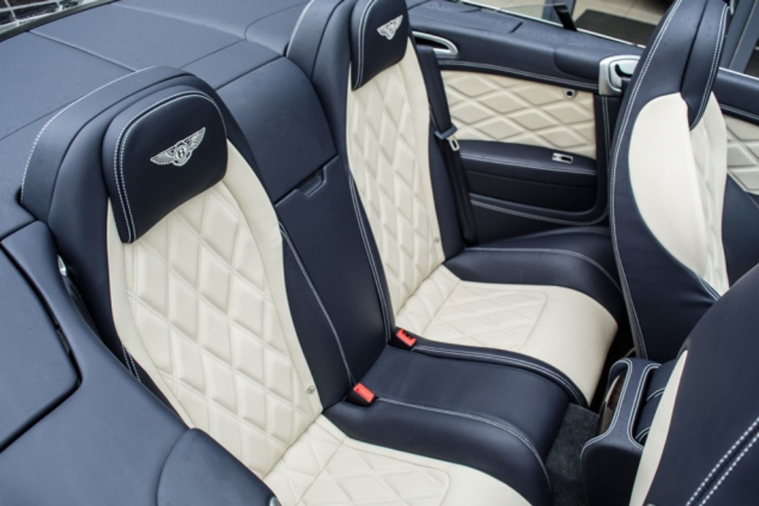 BENTLEY CONTINENTAL GTC SPEED CONVERTIBLE 6.0 W12 [E85] Mulliner Driving Spec