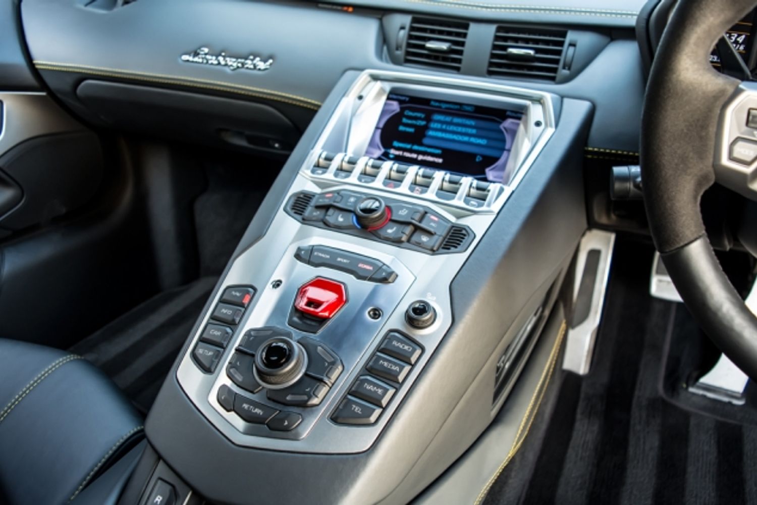 LAMBORGHINI AVENTADOR COUPE 6.5 LP 700-4 2DR Semi Automatic