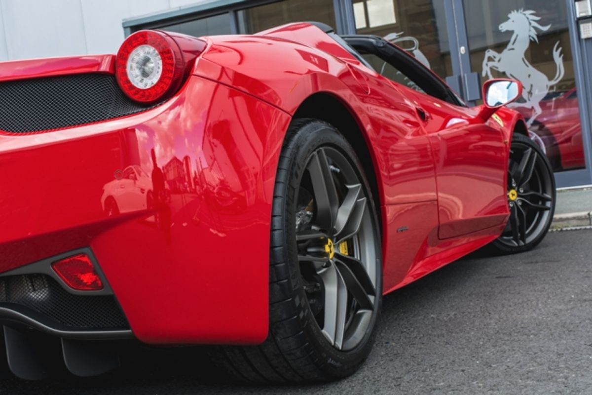 FERRARI 458 CONVERTIBLE Spider Auto
