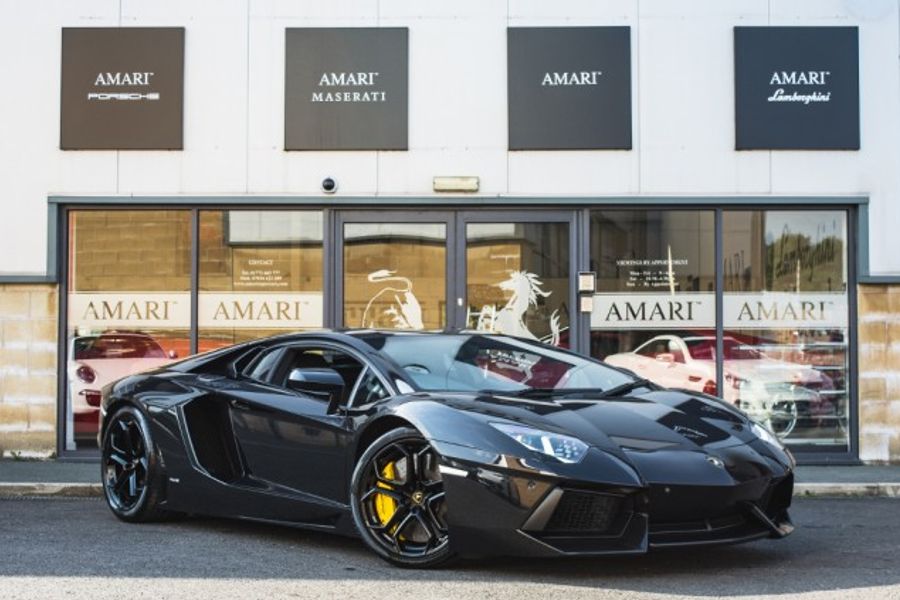 2012 LAMBORGHINI AVENTADOR COUPE