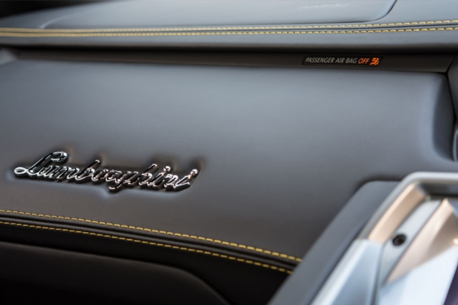 LAMBORGHINI AVENTADOR COUPE 6.5 LP 700-4 2DR Semi Automatic