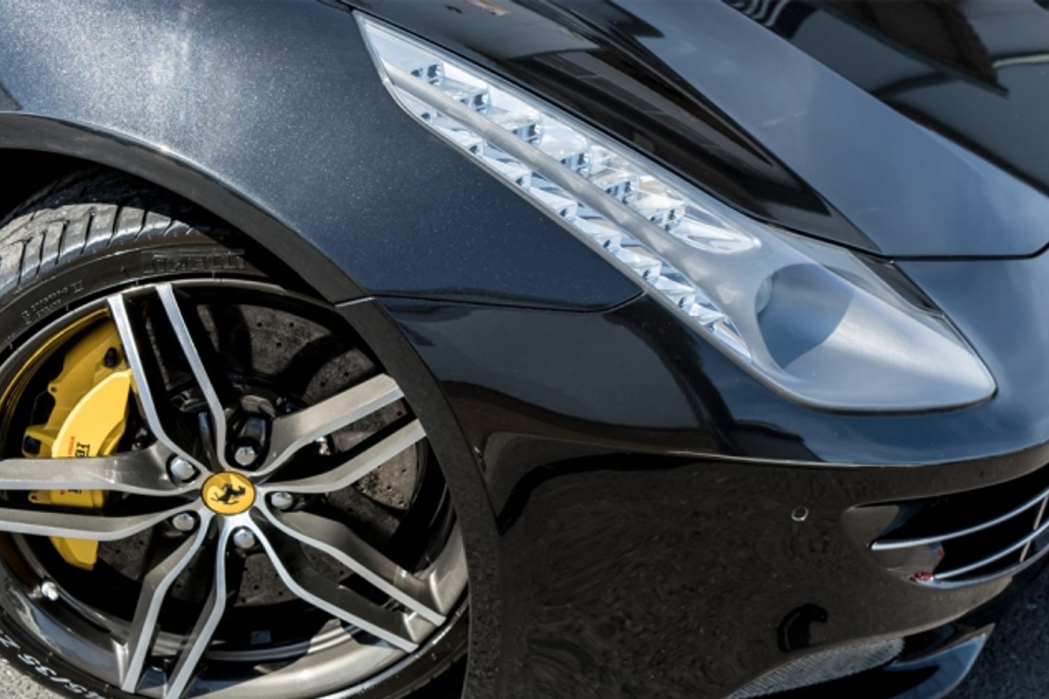 FERRARI FF COUPE 2dr Auto [HELE]