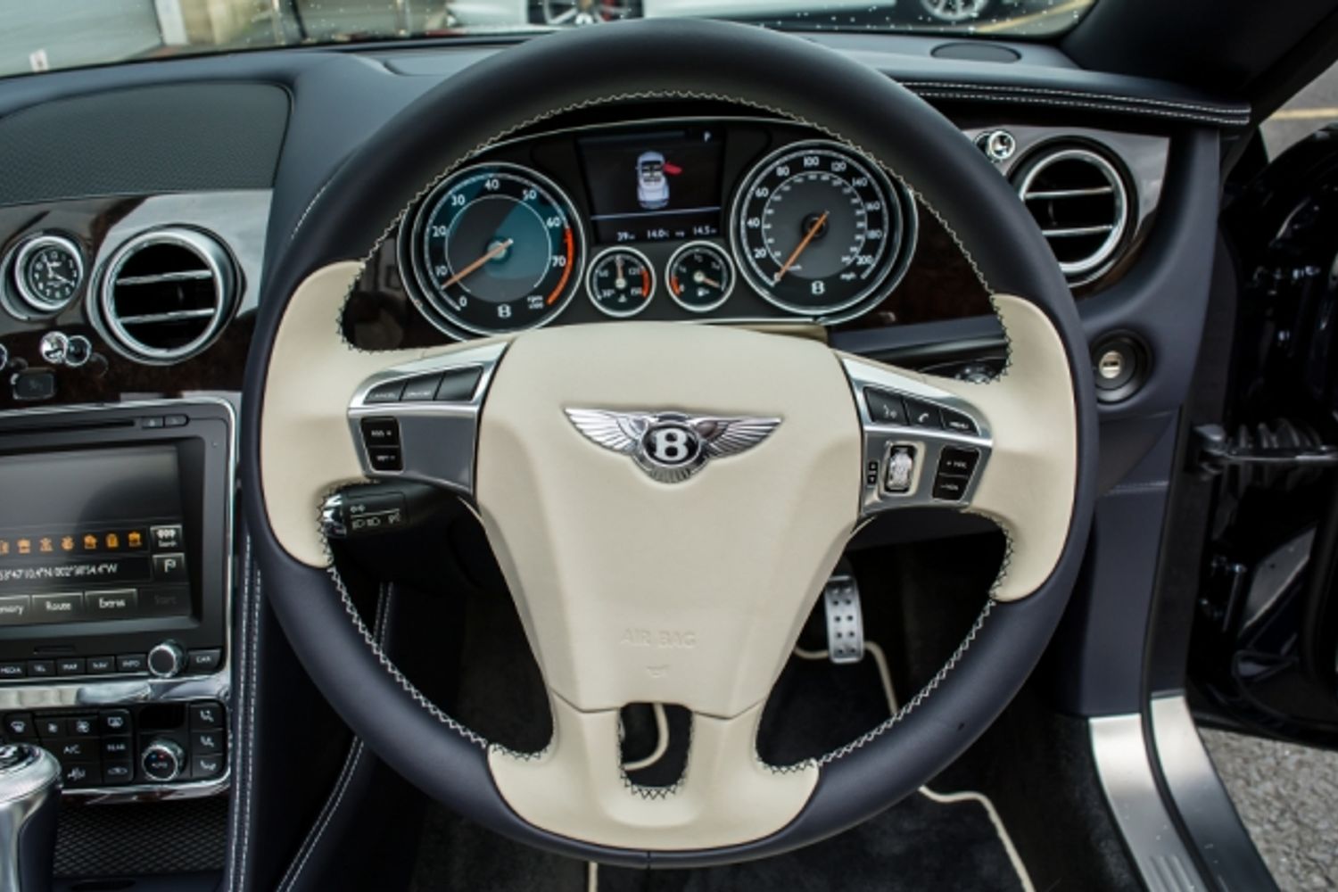BENTLEY CONTINENTAL GTC SPEED CONVERTIBLE 6.0 W12 [E85] Mulliner Driving Spec