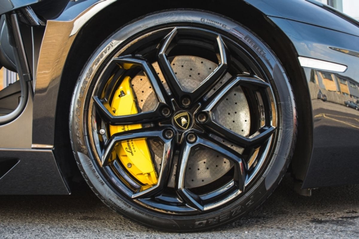 LAMBORGHINI AVENTADOR COUPE 6.5 LP 700-4 2DR Semi Automatic