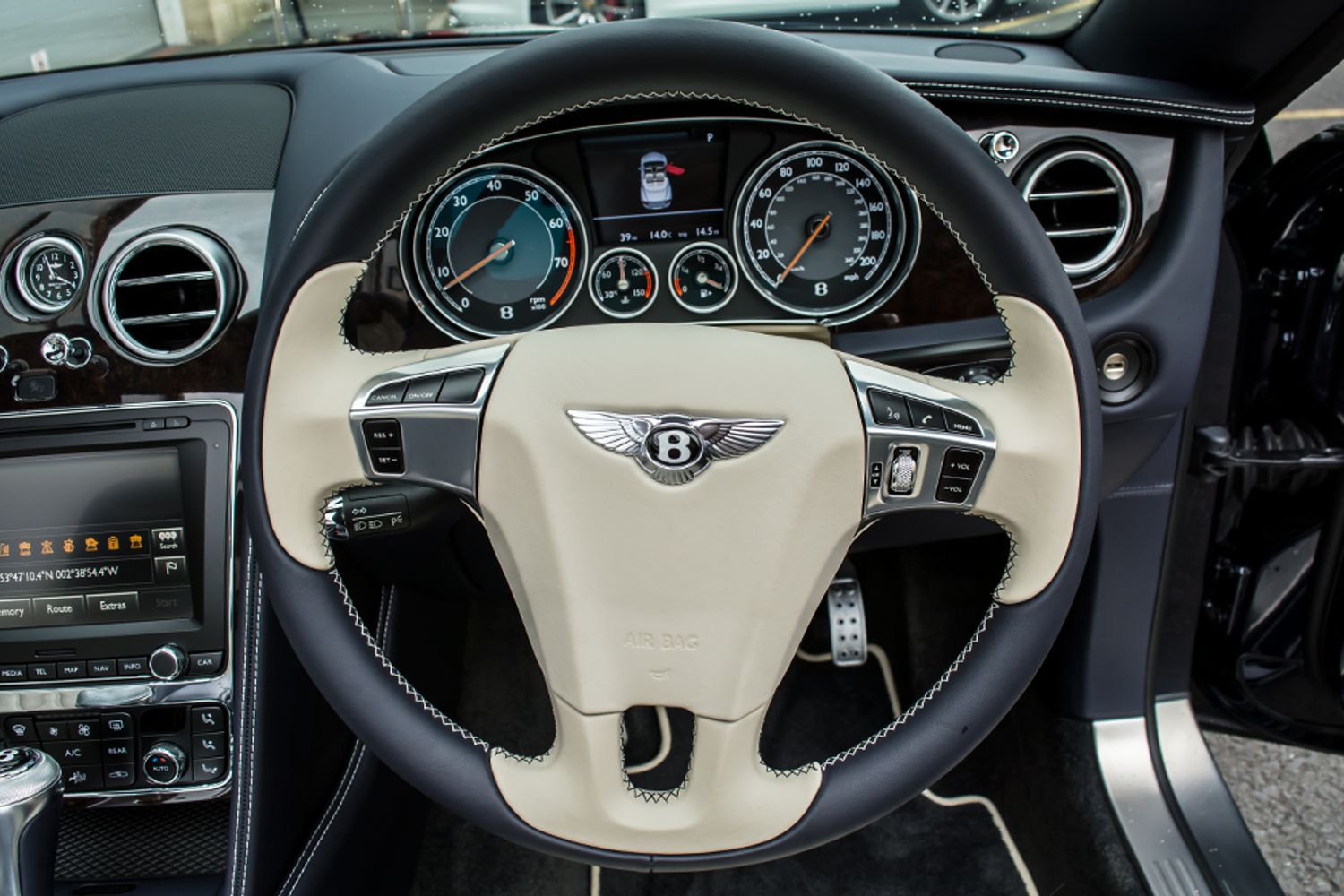 BENTLEY CONTINENTAL GTC SPEED CONVERTIBLE 6.0 W12 [E85] Mulliner Driving Spec