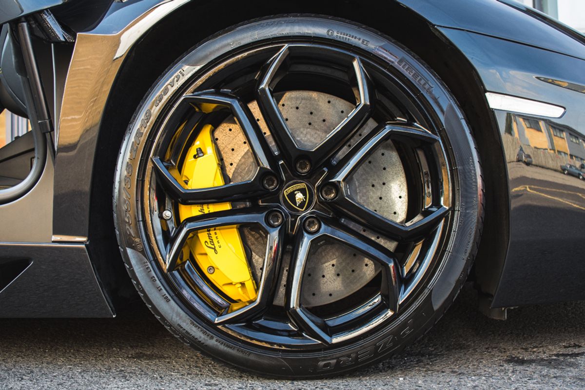 LAMBORGHINI AVENTADOR COUPE 6.5 LP 700-4 2DR Semi Automatic