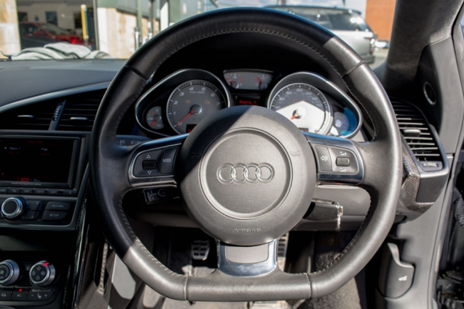 AUDI R8 PETROL COUPE 4.2 QUATTRO 2DR Manual