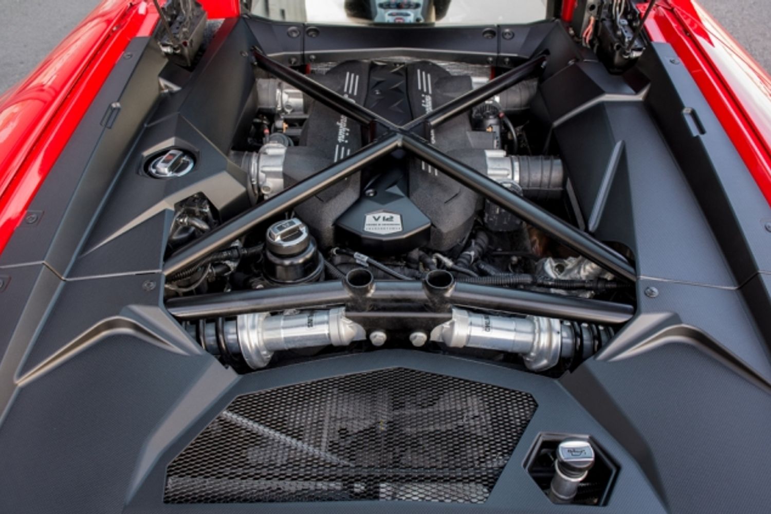 LAMBORGHINI AVENTADOR COUPE 6.5 LP 700-4 2DR SEMI AUTO