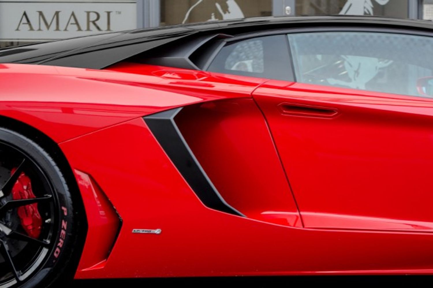 LAMBORGHINI AVENTADOR COUPE 6.5 LP 700-4 2DR SEMI AUTO