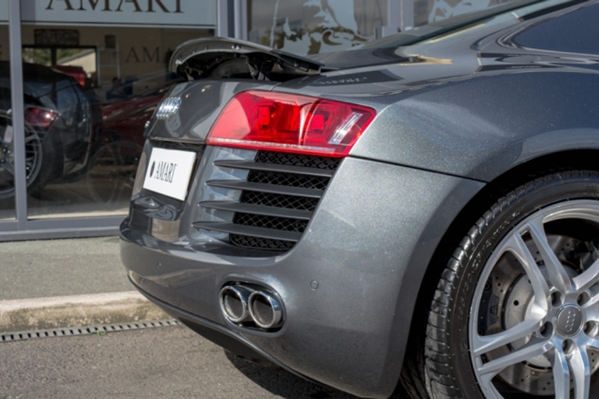 AUDI R8 PETROL COUPE 4.2 QUATTRO 2DR Manual