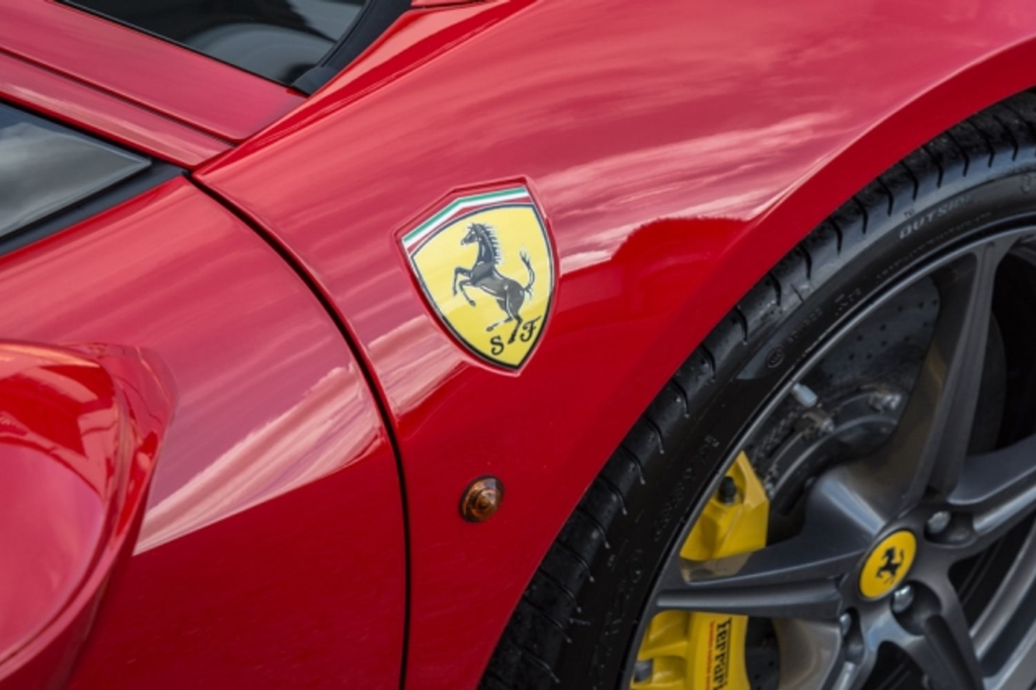 FERRARI 458 PETROL COUPE 4.5 ITALIA DCT 2DR Semi Automatic