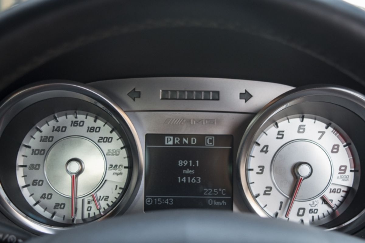MERCEDES-BENZ SLS CONVERTIBLE 6.2 SLS AMG ROADSTER 2DR AUTOMATIC