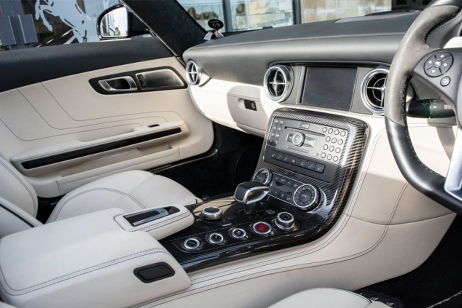 MERCEDES-BENZ SLS CONVERTIBLE 6.2 SLS AMG ROADSTER 2DR AUTOMATIC